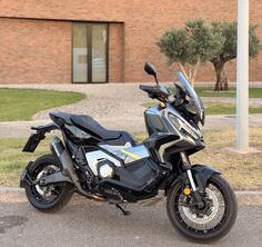 Honda - X-Adv 750