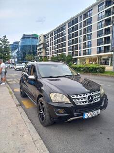 Mercedes Benz - ML 320