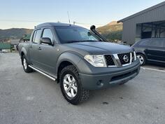 Nissan - Navara - 2.5