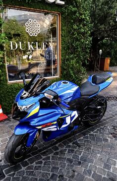 Suzuki - GSXR1000