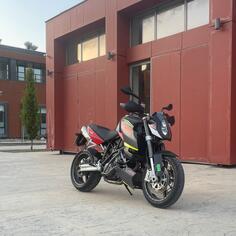 KTM - 990 superduke