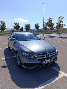 Mercedes Benz - E 220 - 2000