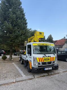 Nissan - Cabstar