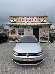 Volkswagen - Jetta - 1.6 tdi Automatic