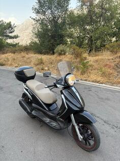 Piaggio - beverly