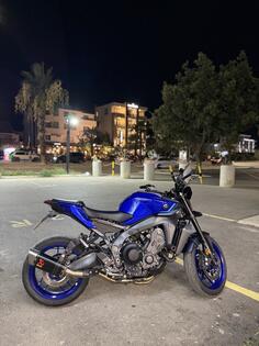 Yamaha - mt 09