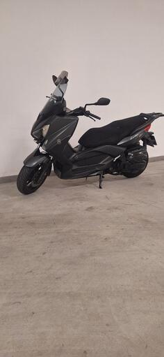 Yamaha - X MAX400