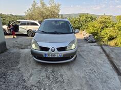 Renault - Grand Scenic - 2.0 dci