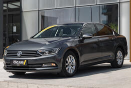 Volkswagen - Passat -  1.6 TDI DSG Comfortline