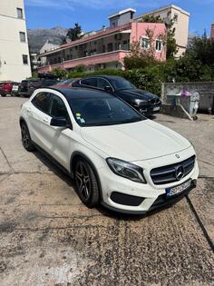 Mercedes Benz - GLA 220 - GLA 220D 4MATIC AMG