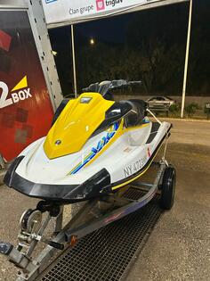 Yamaha - wave runner vx