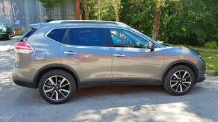 Nissan - X-Trail