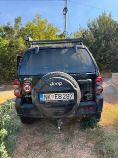 Jeep - Liberty - 2.8 crd