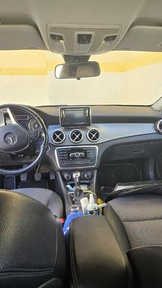 Mercedes Benz - GLA 200 - 2.1 CDI