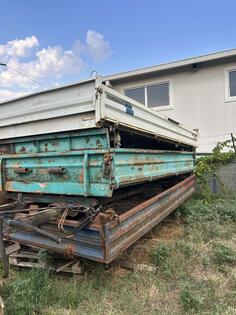 Mercedes Benz - 1122