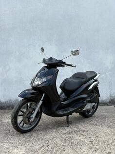 Piaggio - Beverly