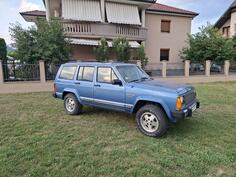 Jeep - Cherokee - 4.0 L Pioneer