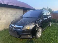 Opel - Zafira 1.9 CDTI in parts