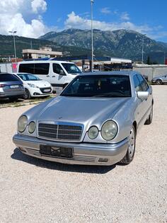 Mercedes Benz - E 250 - 2.5