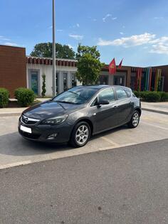Opel - Astra - 2.0 CDTI AUTOMATIC