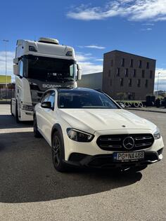Mercedes Benz - E 220 -  ALL TERRAIN