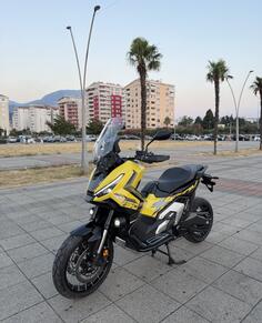 Honda - X-ADV 750