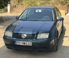 Volkswagen - Bora - V5 2.3 4motion