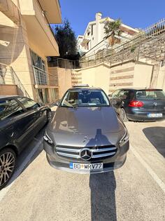 Mercedes Benz - B 200 - B200 D