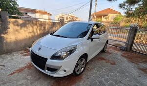 Renault - Scenic - 1.5 dci