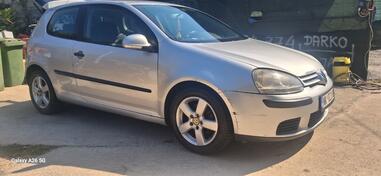 Volkswagen - Golf 5 - 1.9