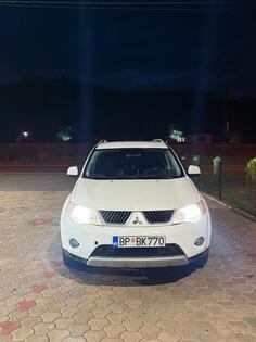 Mitsubishi - Outlander - 2.0