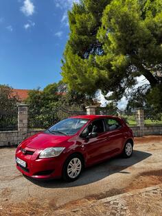 Toyota - Auris - 1.4D