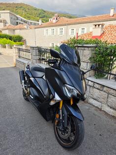 Yamaha - T Max