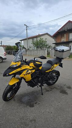 Benelli - trk 502x