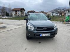 Toyota - RAV 4 - 2.2