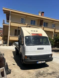 Zastava - 650