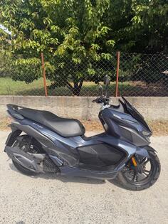 SYM - jet