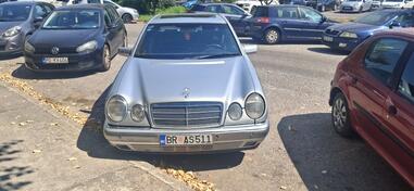 Mercedes Benz - E 200 - 2.0