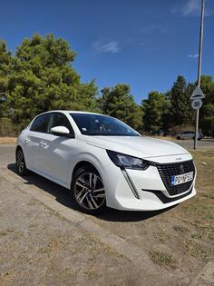 Peugeot - 208 - 1.2 PureTech - Allure oprema