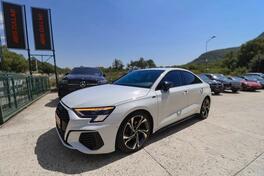 Audi - A3 - 2.0 TDI S-Tronic 3xS-Line Black Edition MATRIX LED VIRTUAL COCKPIT ACC-System Navigac...