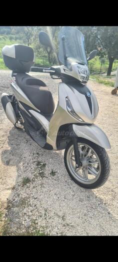 Piaggio - Beverly