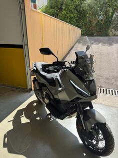 Honda - X ADV 750