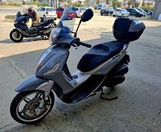 Piaggio - Beverly Tourer 350cc 2020god