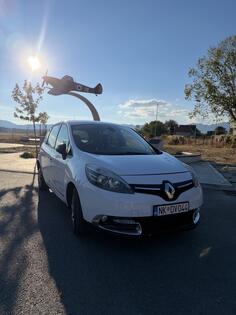 Renault - Scenic - 1.5