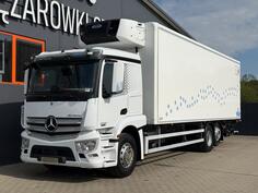 Mercedes Benz - Actros 2530 / rampa / kamion hladnjača / JOA-0300