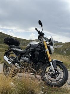 BMW - r1200r
