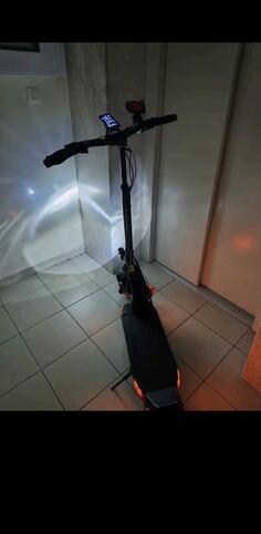 Author - joyor s8 elektrici skuter