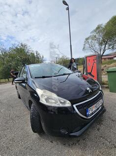Peugeot - 208 - 1.6