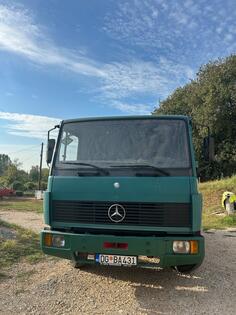 Mercedes Benz - 809