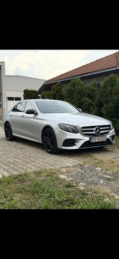 Mercedes Benz - E 220 - E220 AMG line